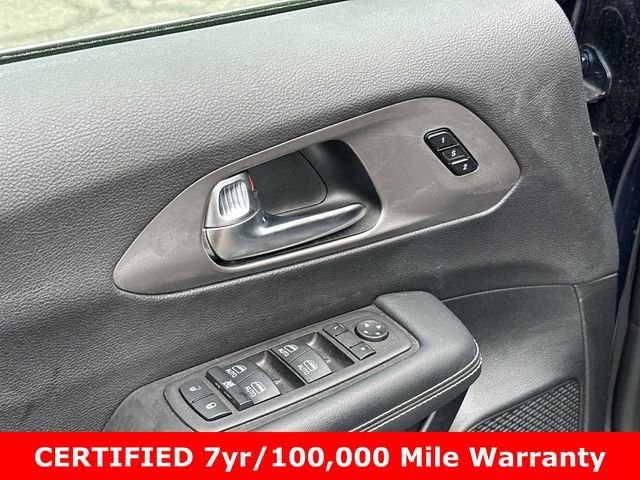 Used 2025 Chrysler Pacifica Select FWD image 20