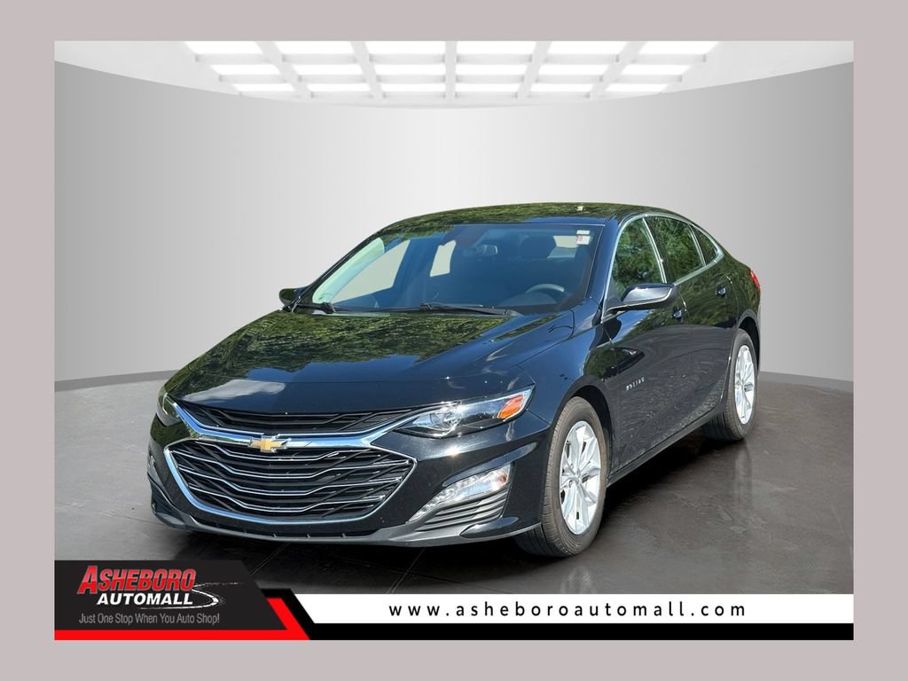 Used 2024 Chevrolet Malibu LT FWD image 1