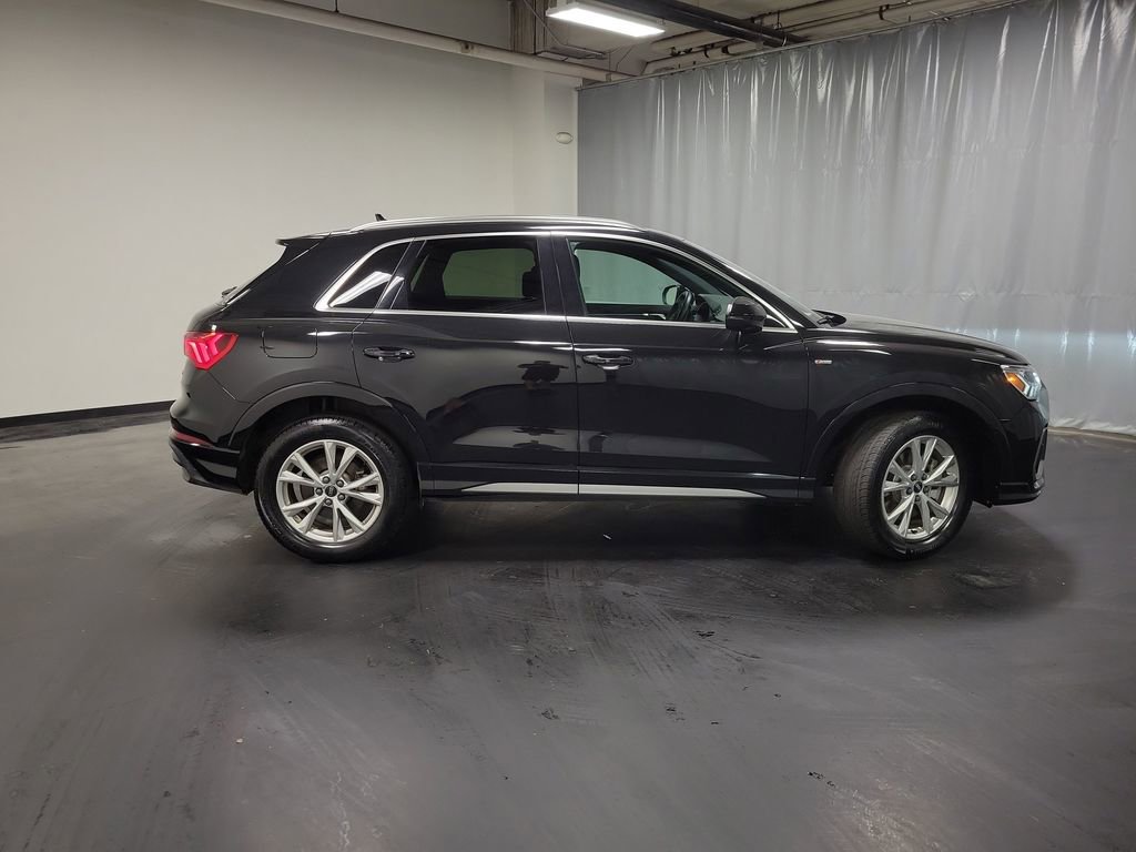 Used 2025 Audi Q3 2.0T Premium AWD/4WD image 9
