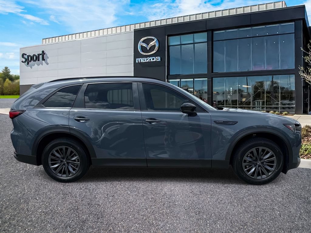 Certified 2025 MAZDA CX-70 3.3 Turbo w/ Preferred Package AWD/4WD image 3