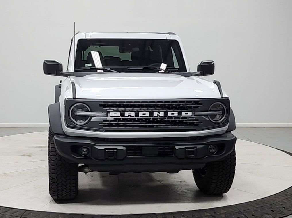New 2026 Ford Bronco Badlands w/ Sasquatch Package AWD/4WD image 2