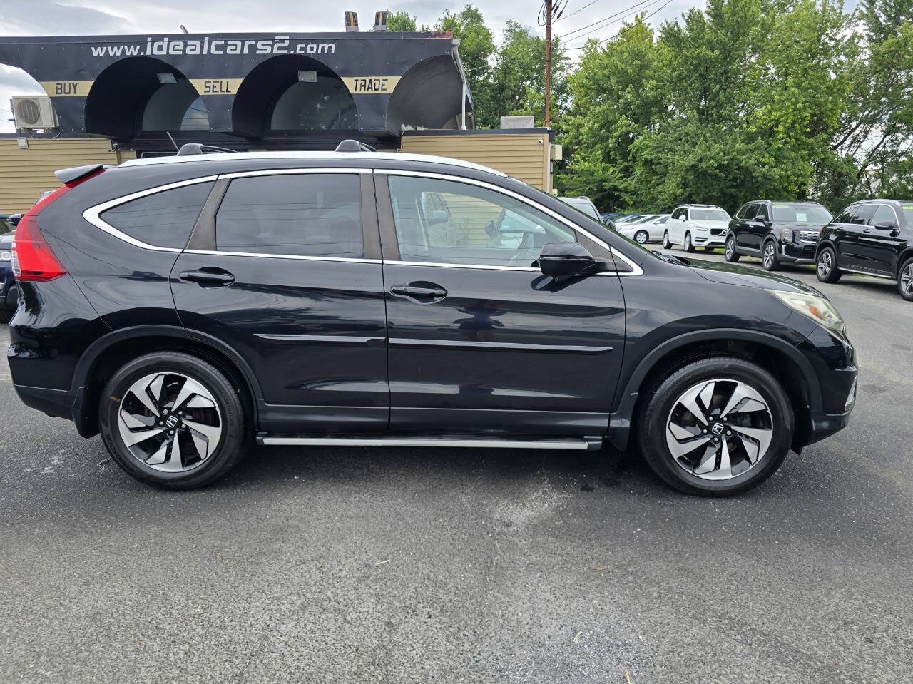 Used 2015 Honda CR-V Touring image 2
