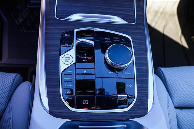 New 2026 BMW X7 xDrive40i image 18