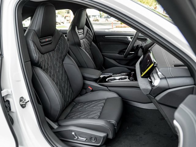 New 2026 Audi A6 Prestige image 25