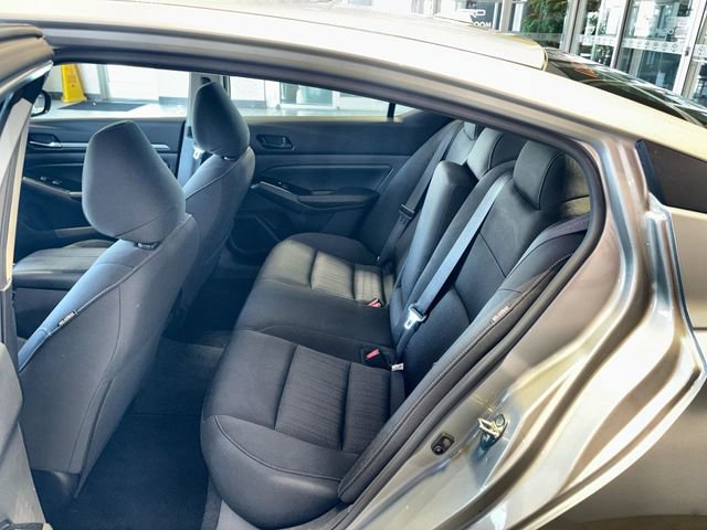 Used 2023 Nissan Altima 2.5 SV image 22
