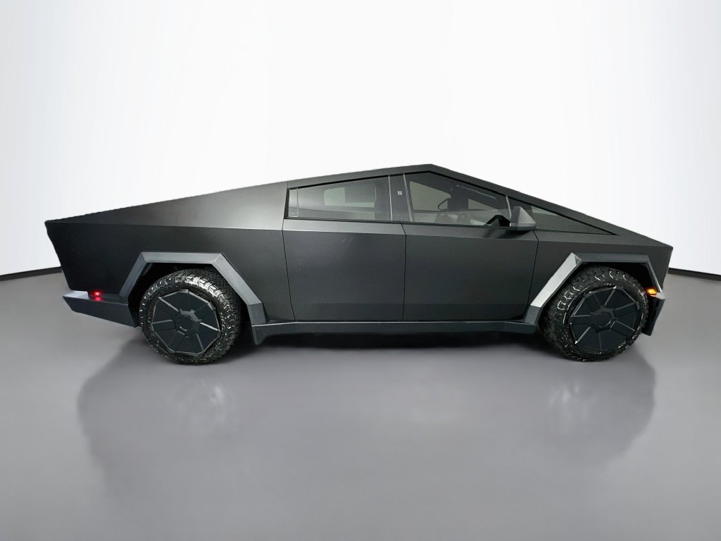 Used 2024 Tesla Cybertruck AWD Crew Cab image 8