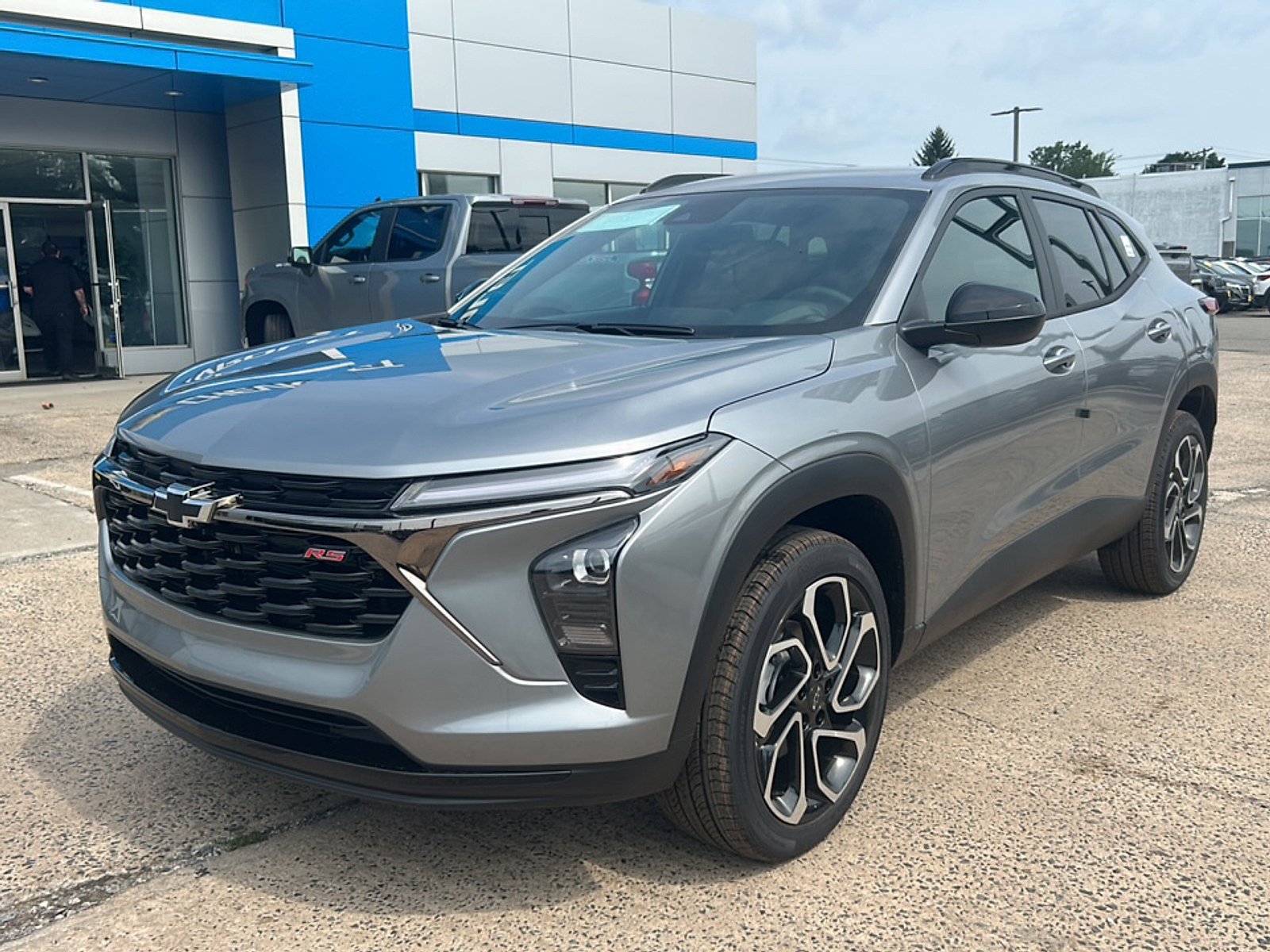 New 2026 Chevrolet Trax RS w/ Driver Confidence Package FWD image 4