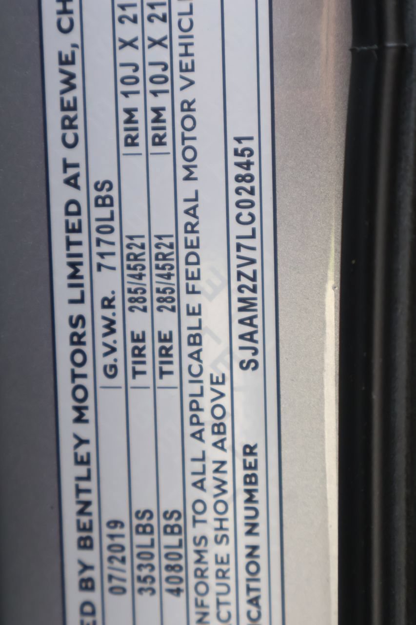 Used 2020 Bentley Bentayga AWD/4WD image 30