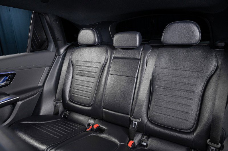 New 2026 Mercedes-Benz GLC 300 image 25