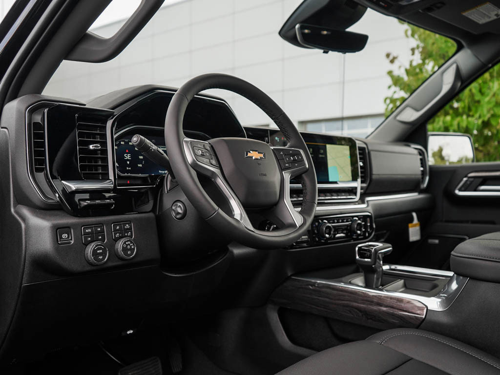 New 2026 Chevrolet Silverado 1500 LTZ AWD/4WD image 17