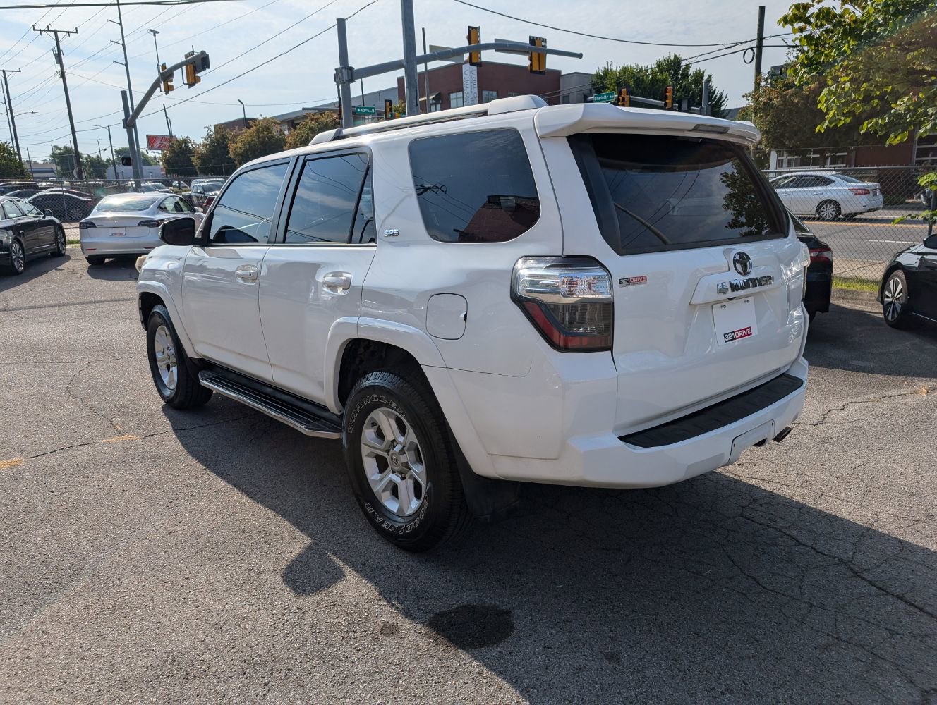 Used 2014 Toyota 4Runner SR5 Premium RWD image 8