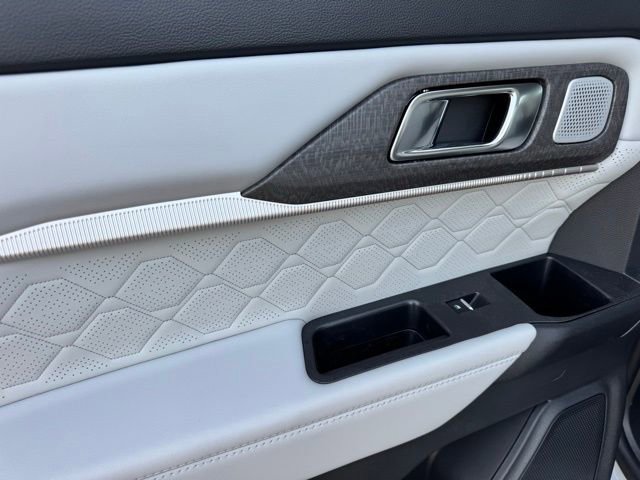 New 2026 Ford Explorer Platinum w/ LUX Leather Package image 15
