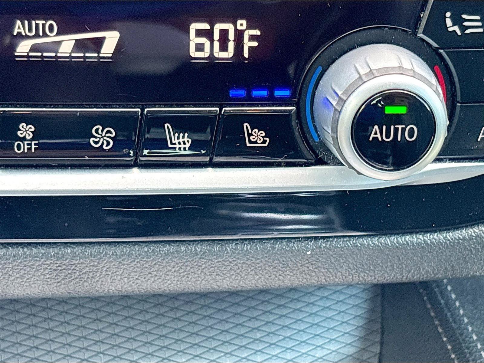 Used 2018 BMW 540i w/ M Sport Package RWD image 21