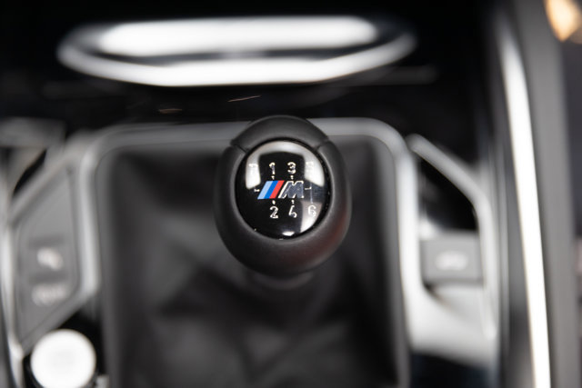 Used 2025 BMW Z4 M40i w/ Edition image 13