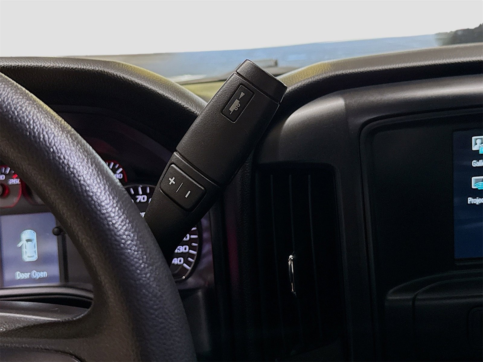 Used 2018 GMC Sierra 1500 2WD Regular Cab image 16