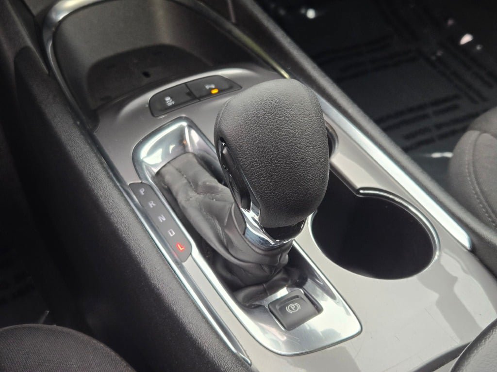 Used 2024 Chevrolet Malibu LT FWD image 28
