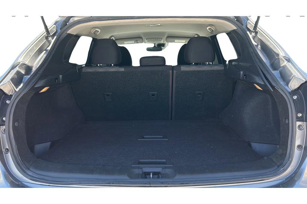 Used 2019 Nissan Rogue Sport SV w/ All-Weather Package image 9