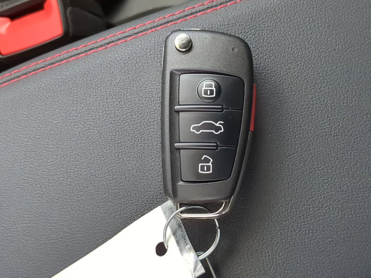Used 2025 Audi Q3 2.0T Premium Plus w/ Premium Plus Package image 36