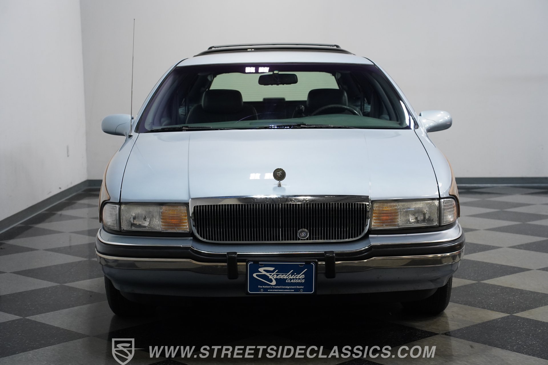 Used 1996 Buick Roadmaster Estate RWD image 17