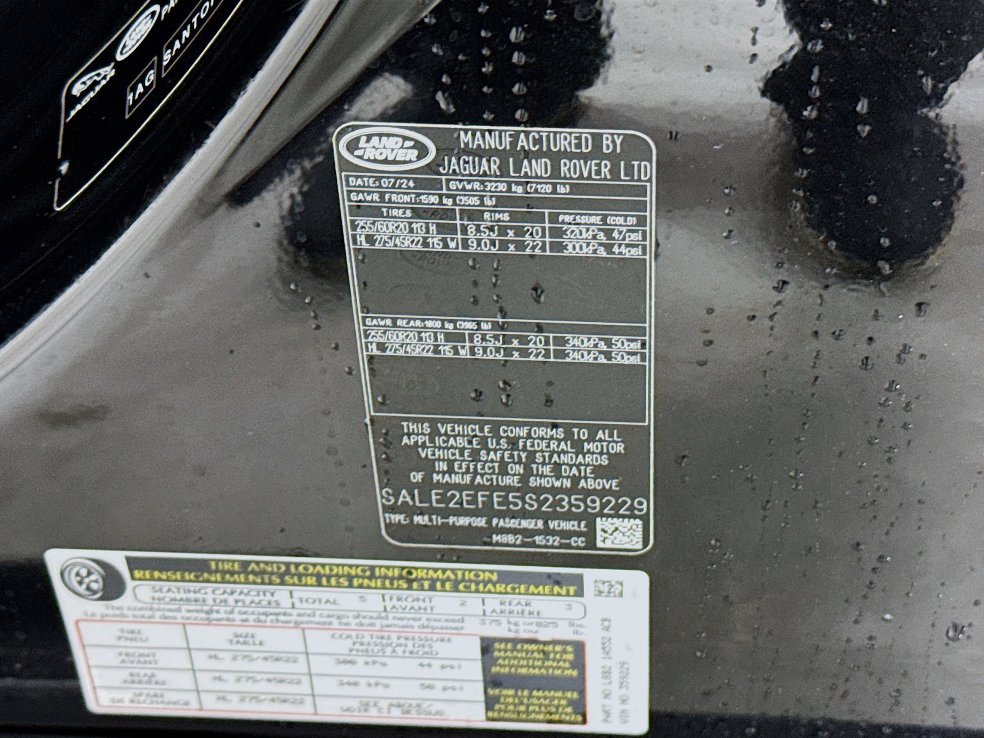 Used 2025 Land Rover Defender 110 X-Dynamic SE image 30