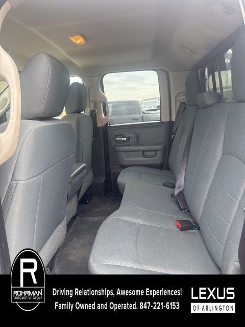 Used 2017 RAM 1500 Classic SLT AWD/4WD image 9