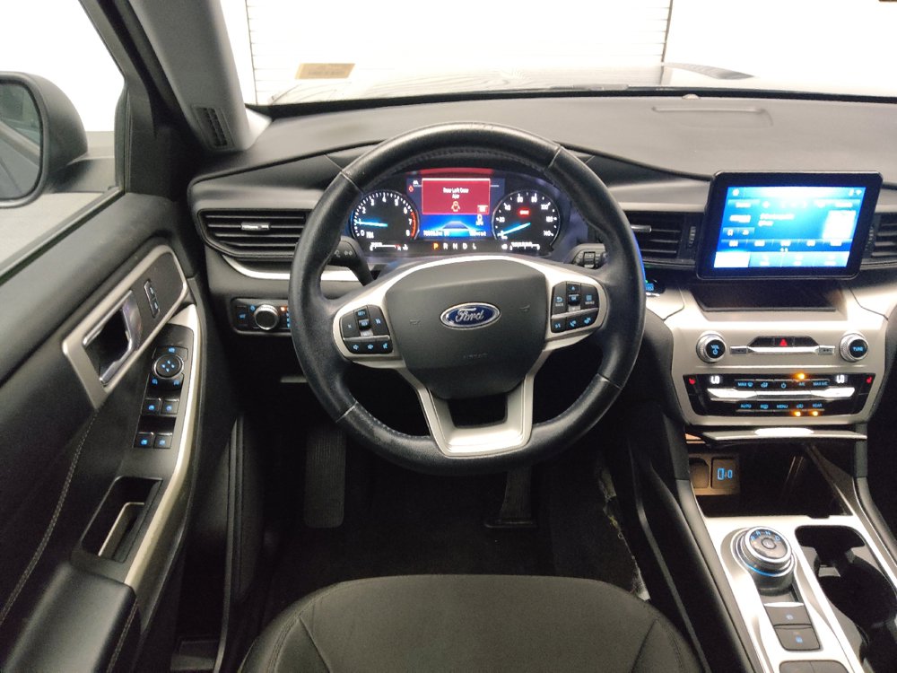Used 2021 Ford Explorer XLT RWD image 22