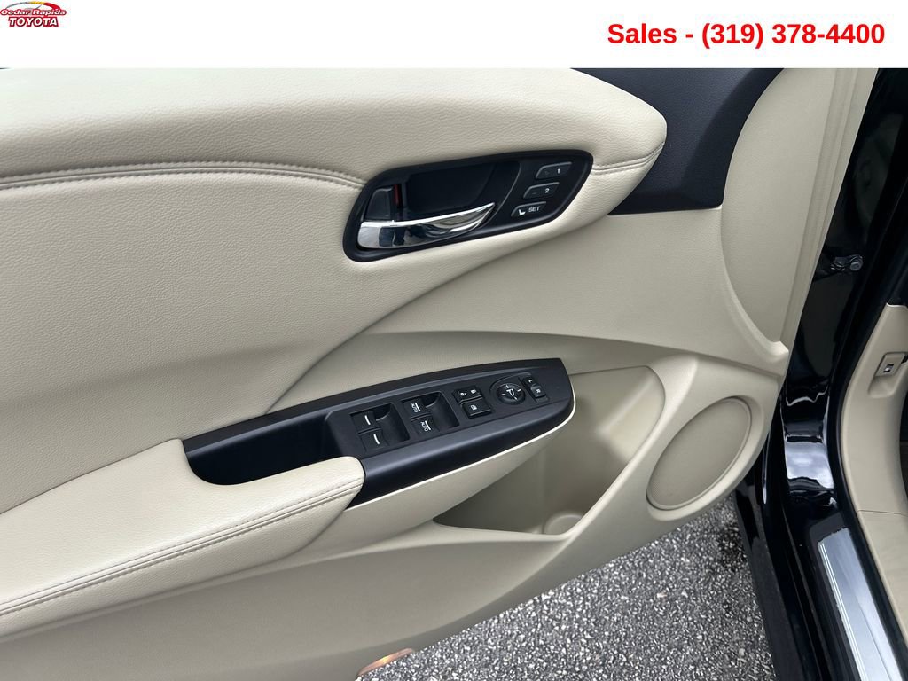 Used 2015 Acura RDX AWD w/ Technology Package image 11