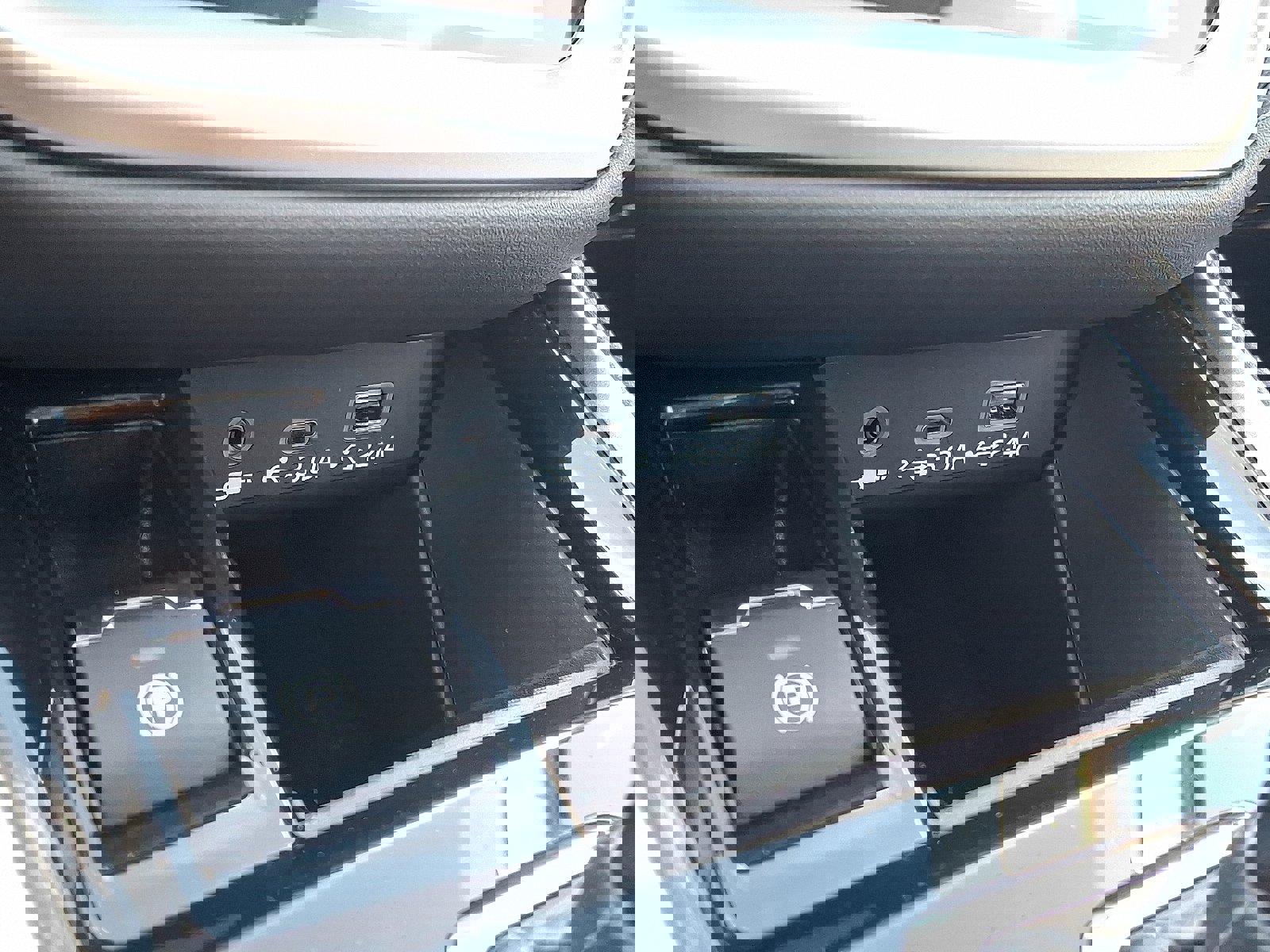 Used 2025 Subaru Legacy Premium image 24