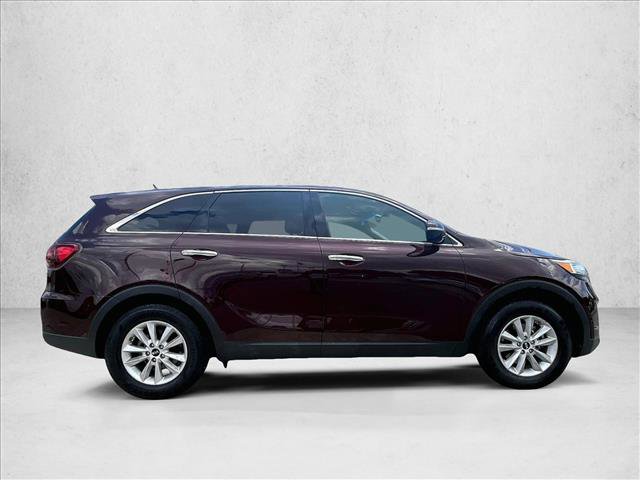 Used 2019 Kia Sorento LX image 5