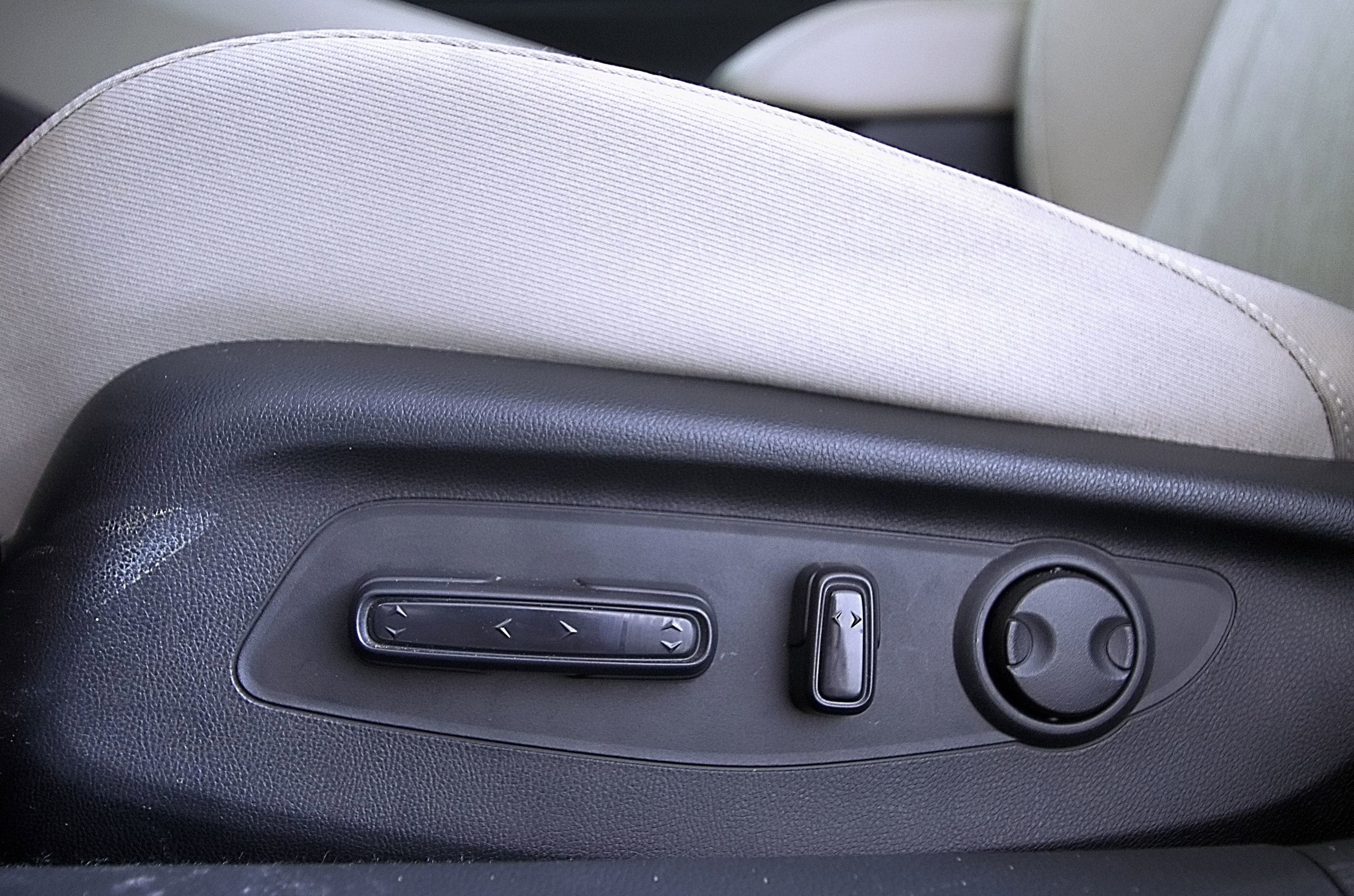 Used 2023 Honda Accord EX image 23