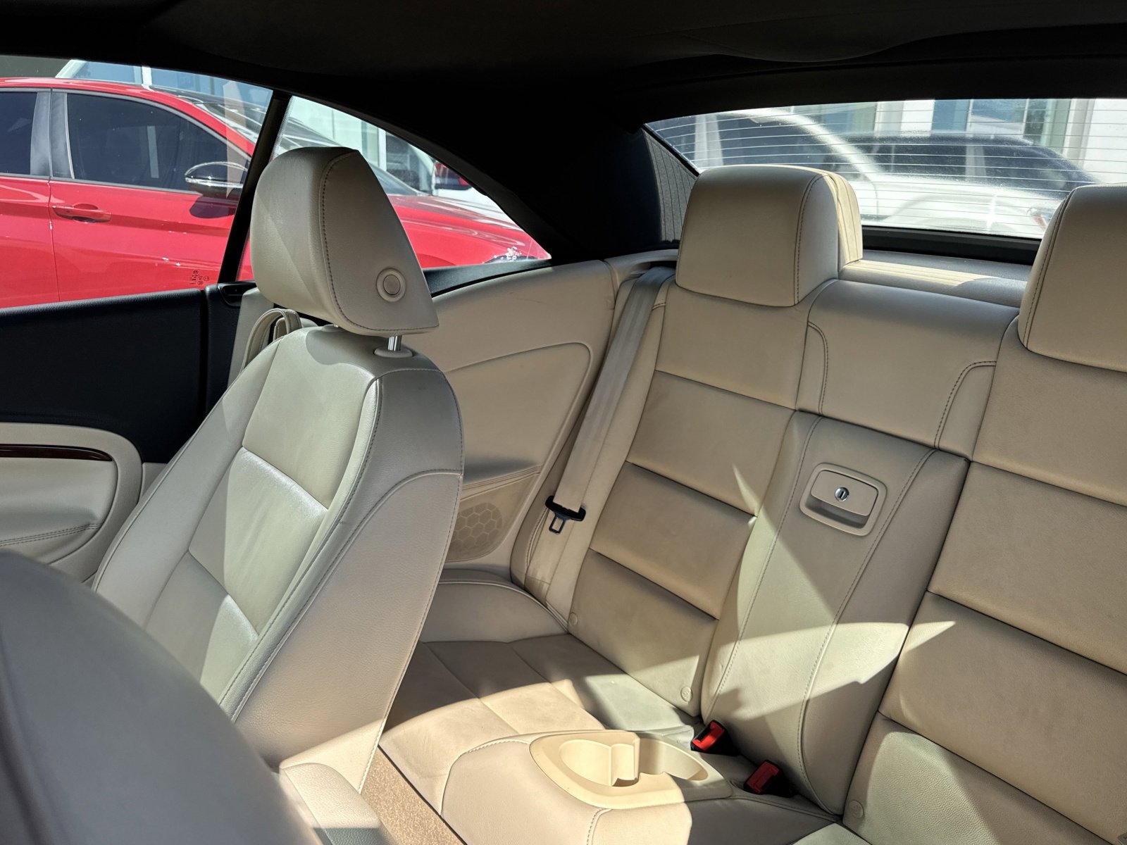 Used 2012 Volkswagen Eos Lux image 19