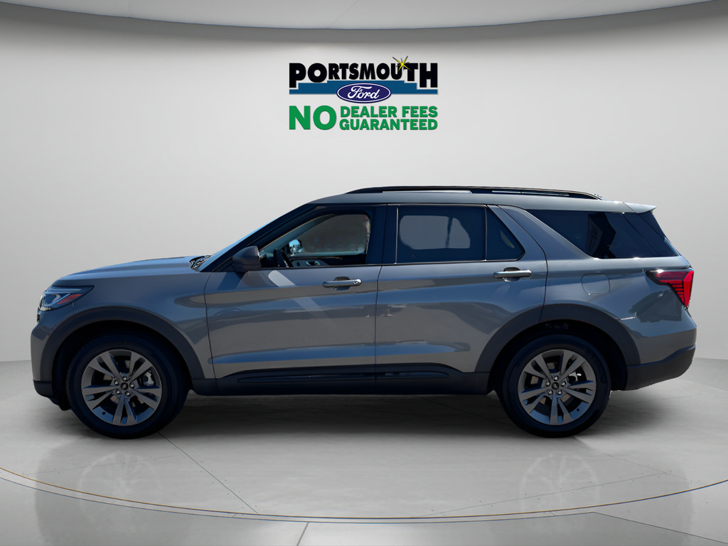 Used 2026 Ford Explorer Active w/ Active Comfort Package AWD/4WD image 2