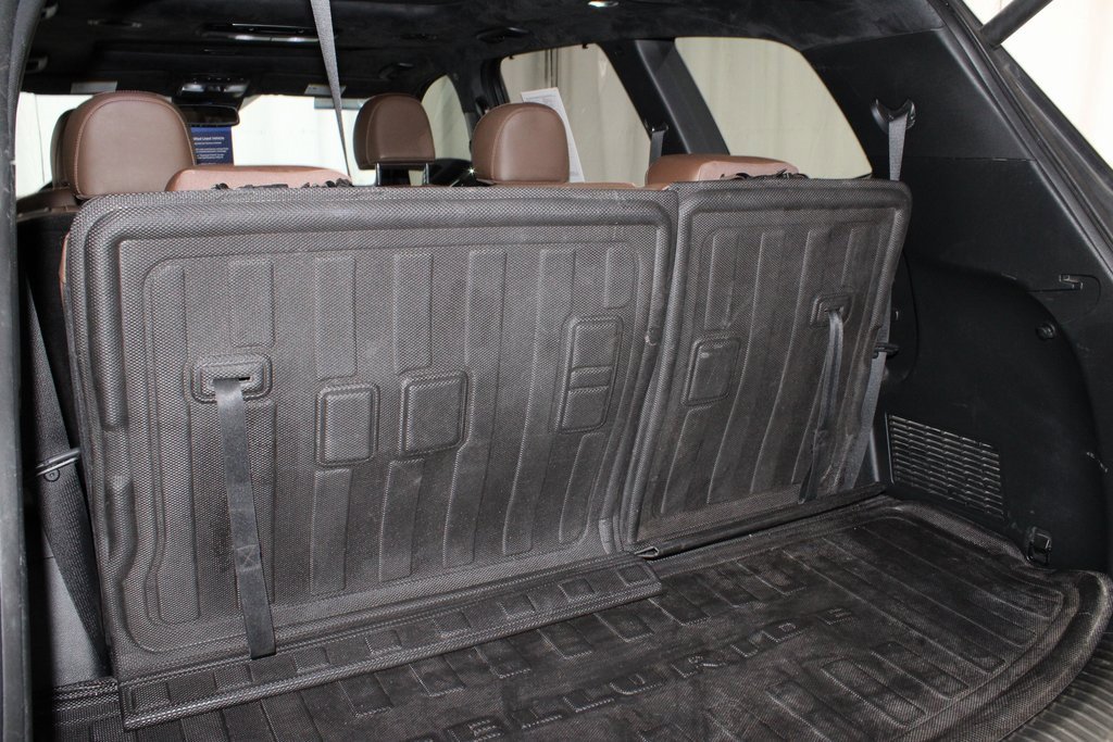 Used 2022 Kia Telluride SX w/ SX Prestige Package image 19