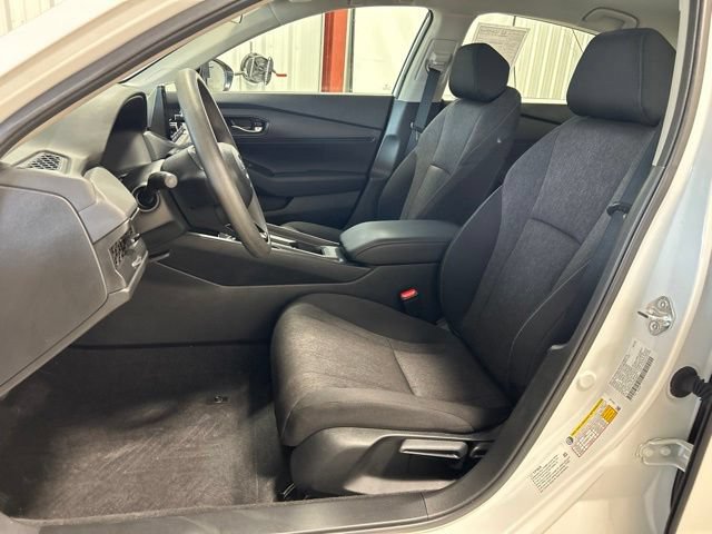 Certified 2025 Honda Accord LX image 15