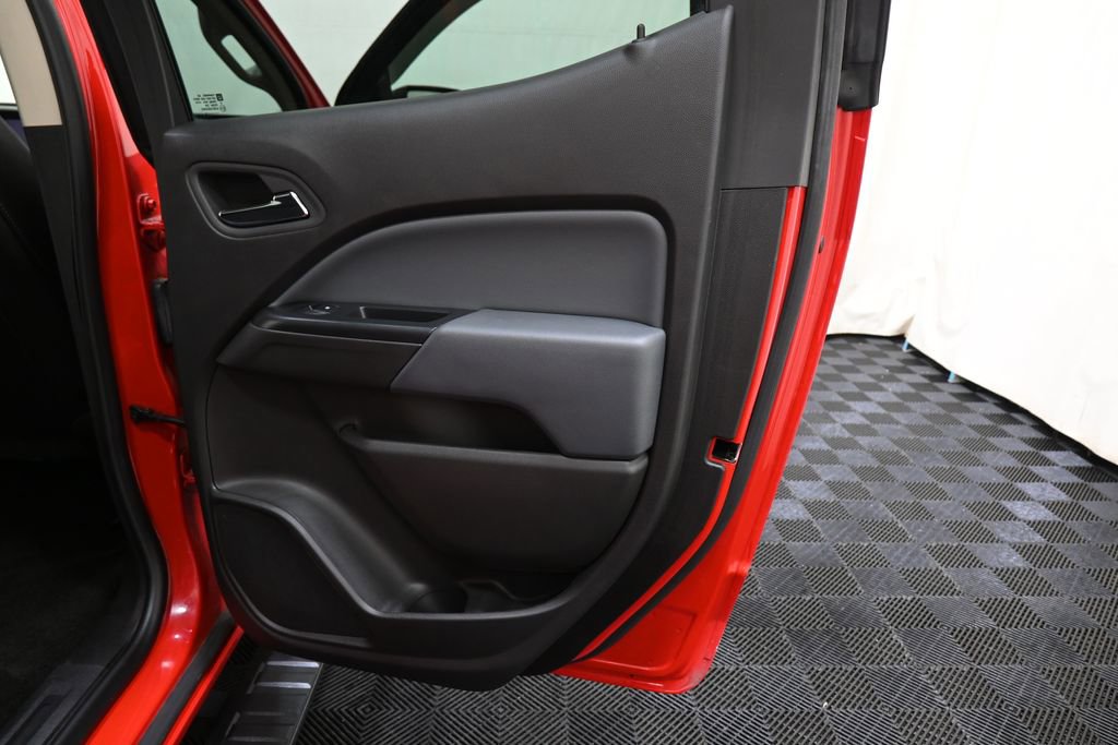 Used 2015 Chevrolet Colorado Z71 w/ LPO, Bed Protection Package image 20