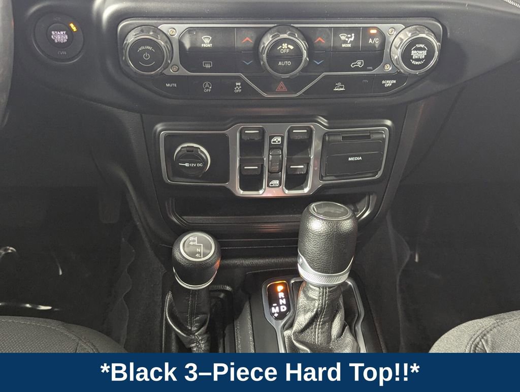 Used 2022 Jeep Wrangler Unlimited Sport AWD/4WD image 22
