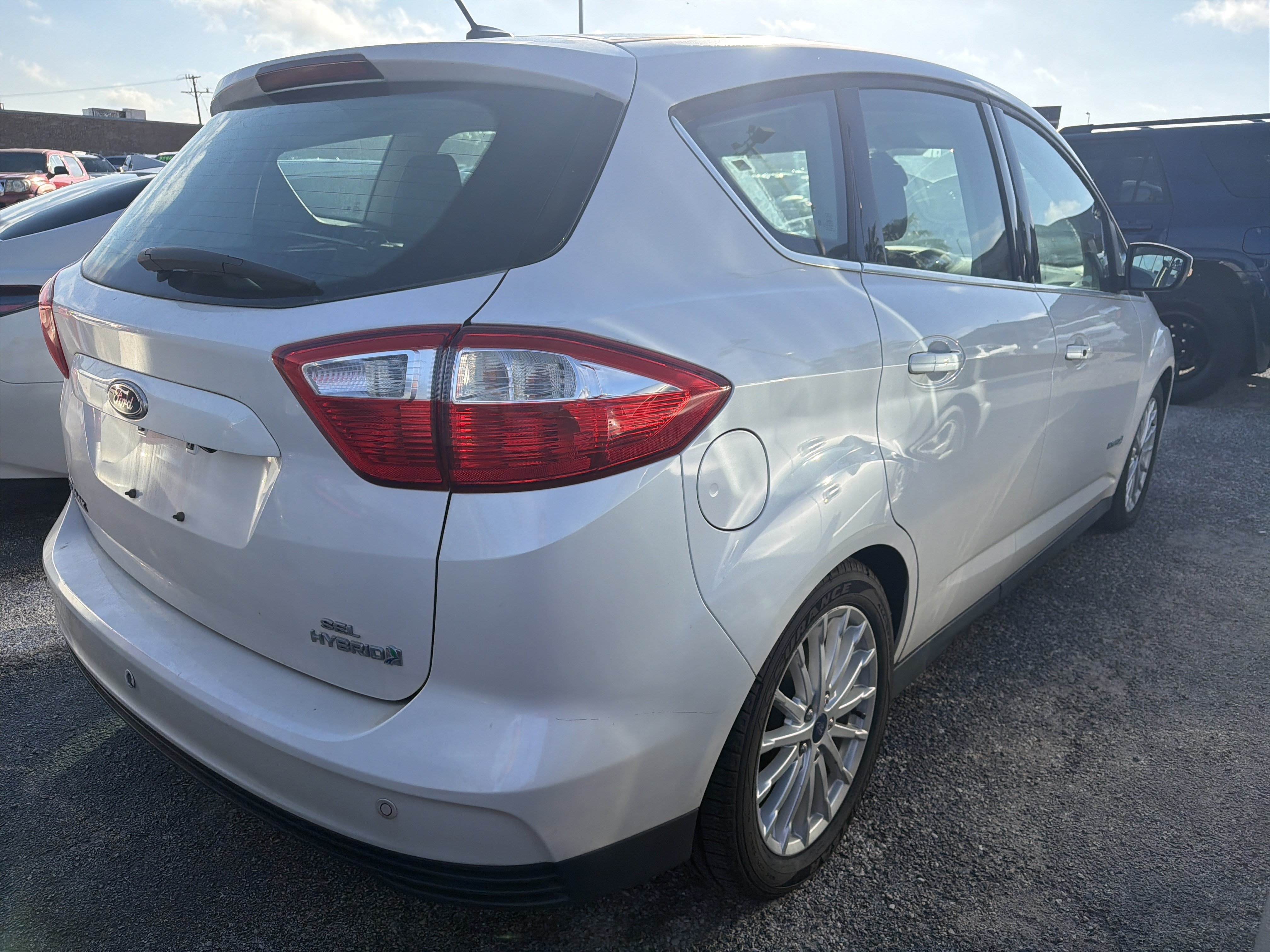 Used 2015 Ford C-MAX SEL w/ Equipment Group 303A FWD image 2