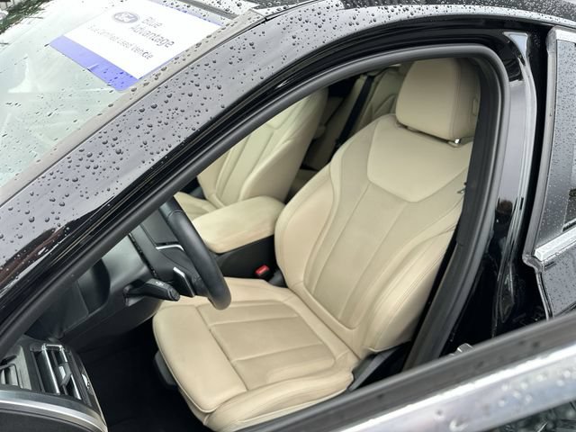 Used 2023 BMW X4 xDrive30i w/ Premium Package AWD/4WD image 12