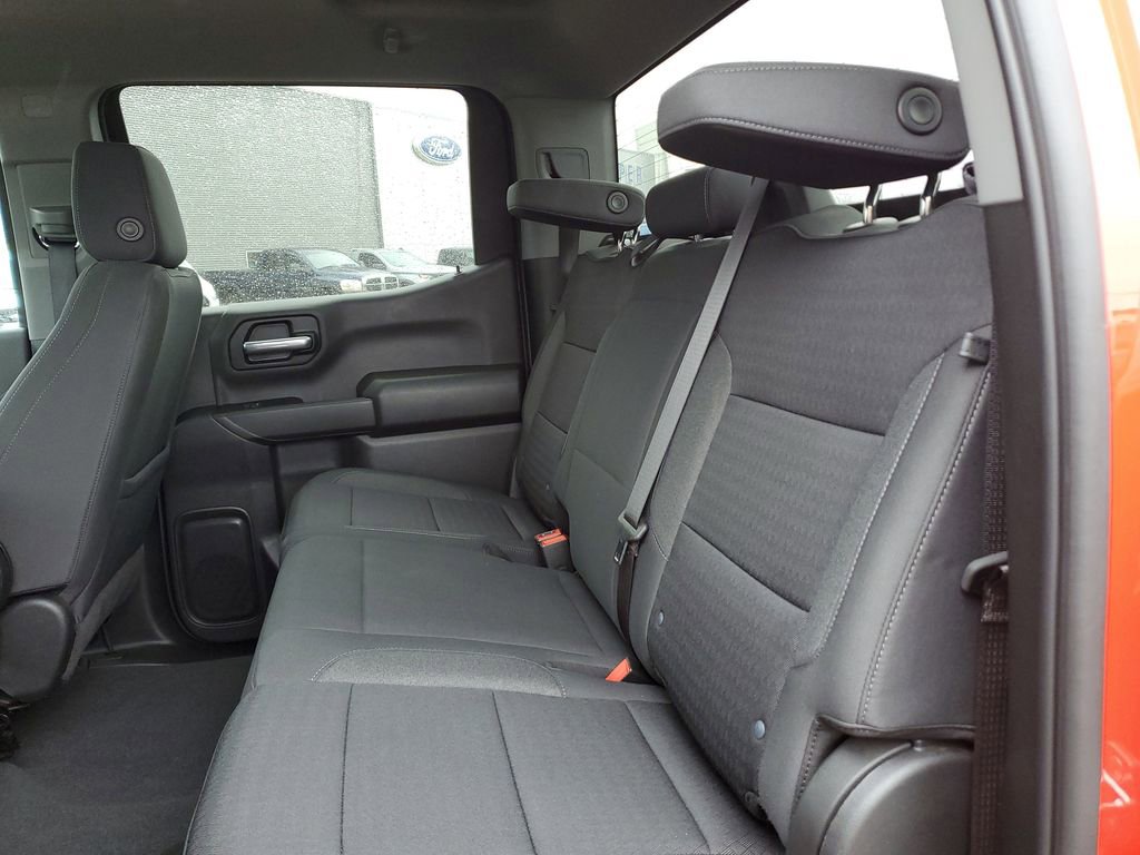 Used 2023 Chevrolet Silverado 1500 Custom w/ LPO, Dark Essentials Package AWD/4WD image 9