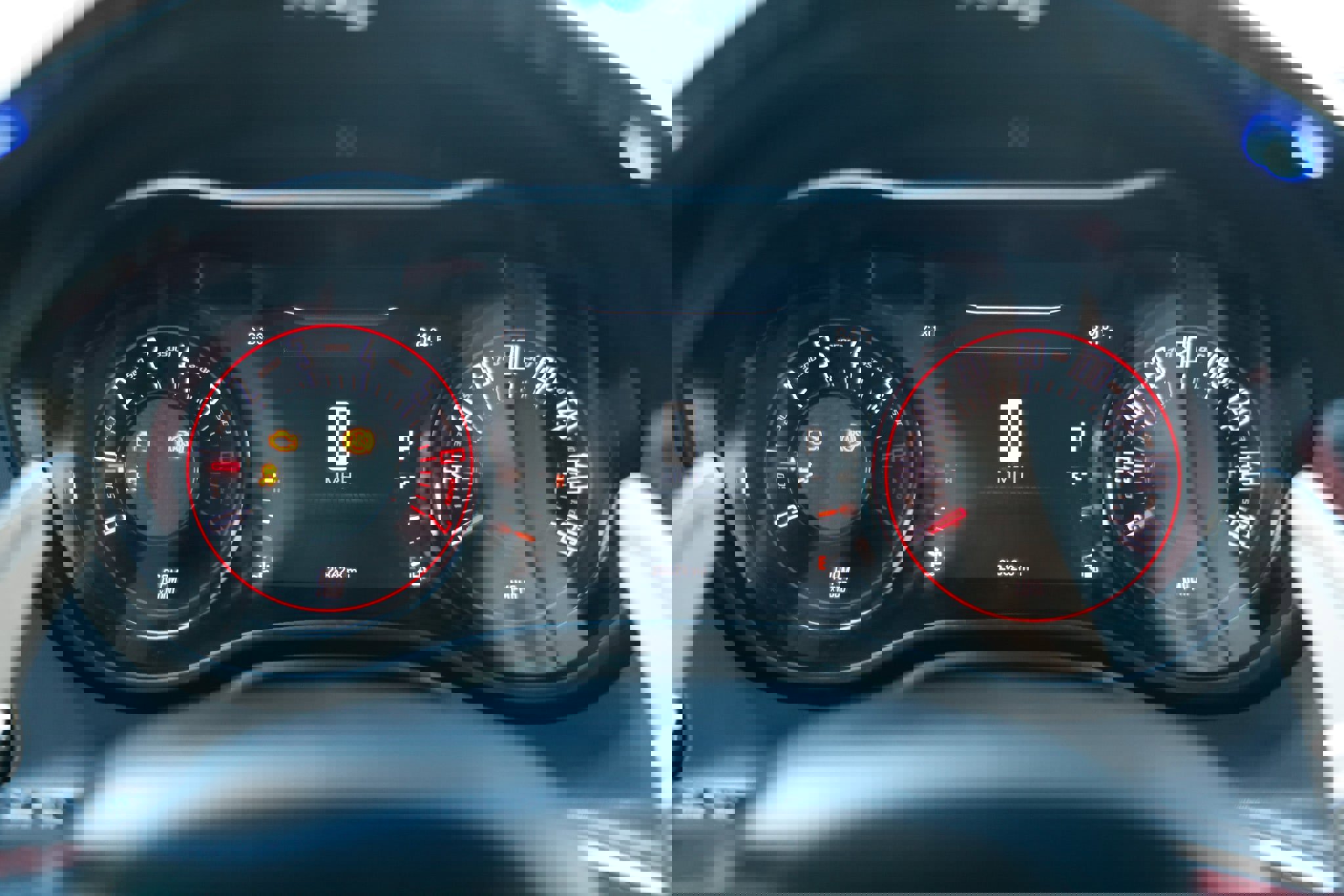 Used 2020 Dodge Challenger R/T w/ Blacktop Package image 30