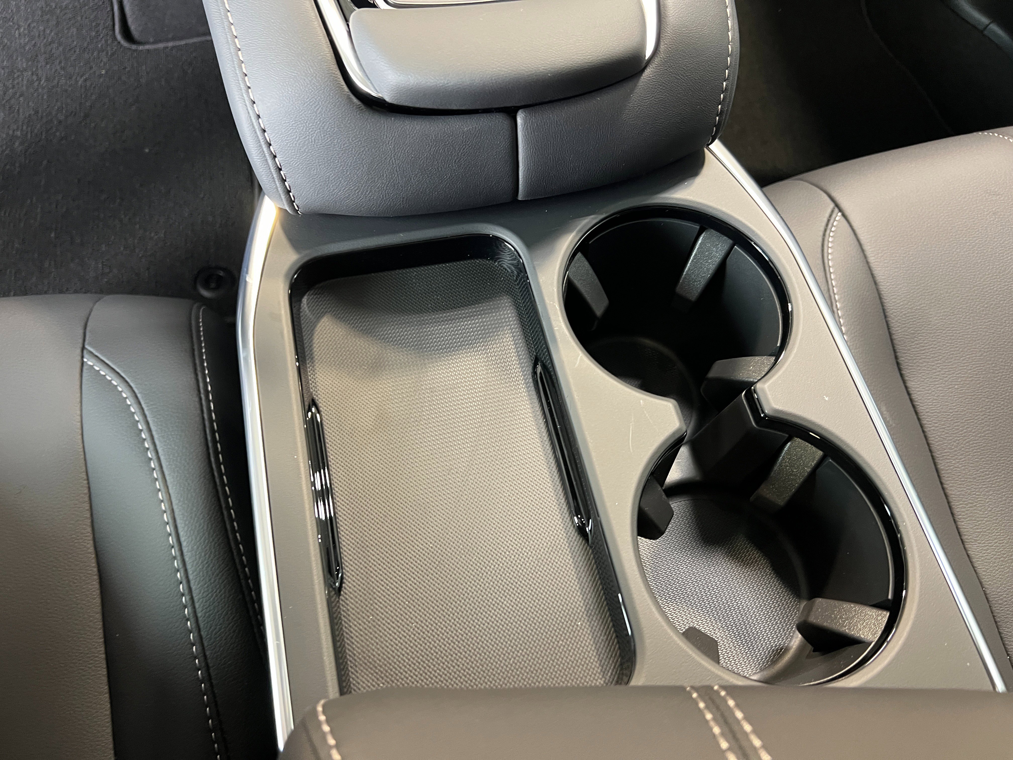 New 2026 Acura RDX SH-AWD image 25