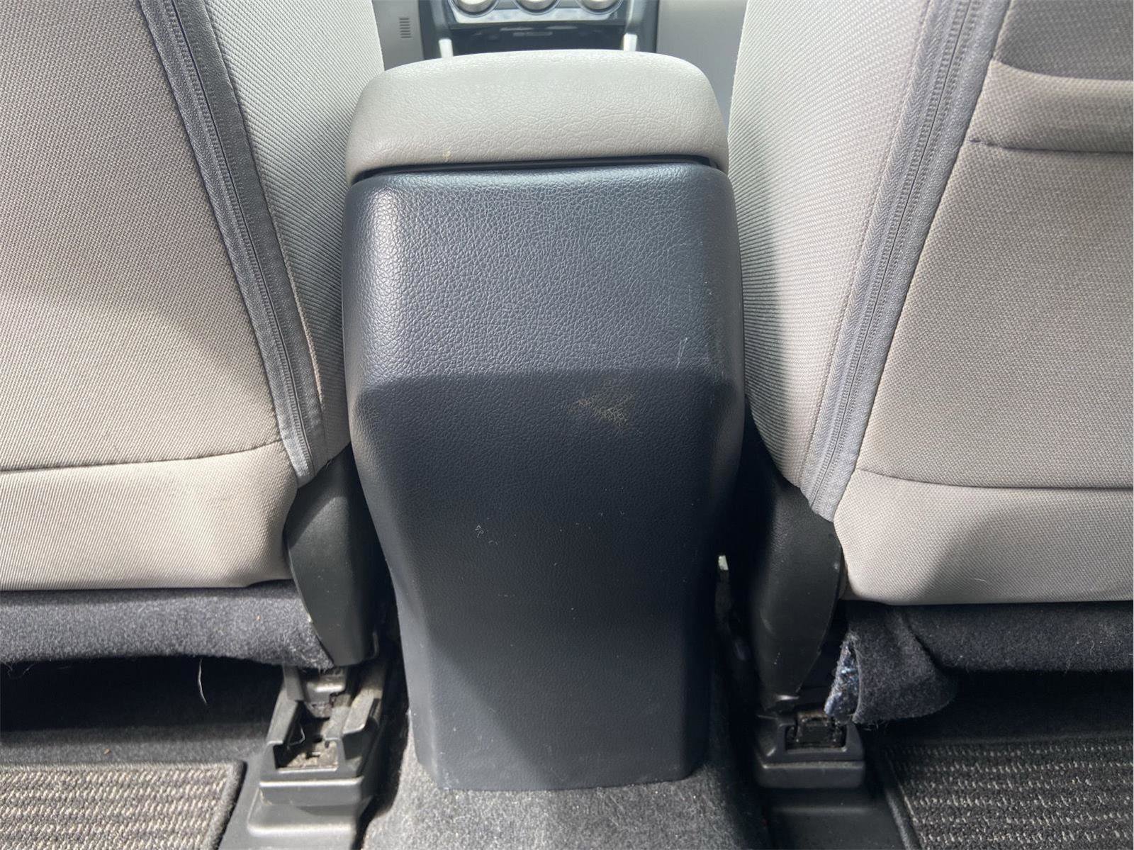 Used 2017 Subaru Forester 2.5i Premium w/ All-Weather Package image 12