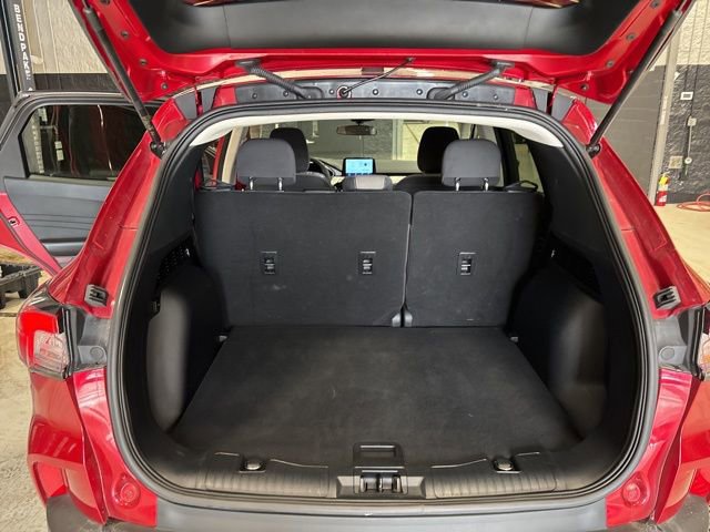 Used 2021 Ford Escape SE w/ SE Sport Appearance Package image 30