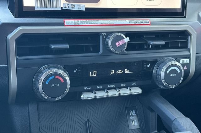 New 2026 Toyota Tacoma TRD Off-Road AWD/4WD image 19