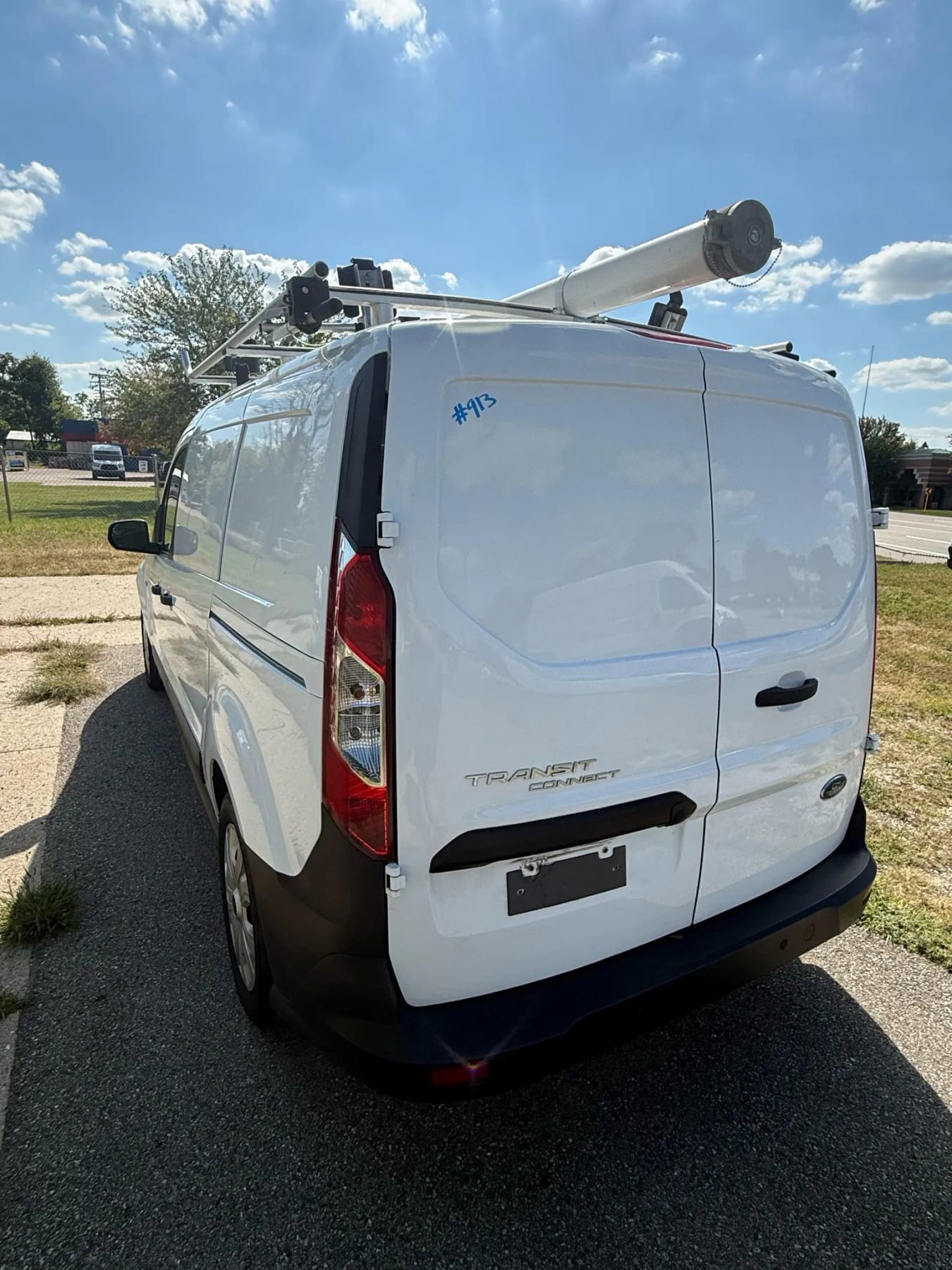Used 2020 Ford Transit Connect XL image 4