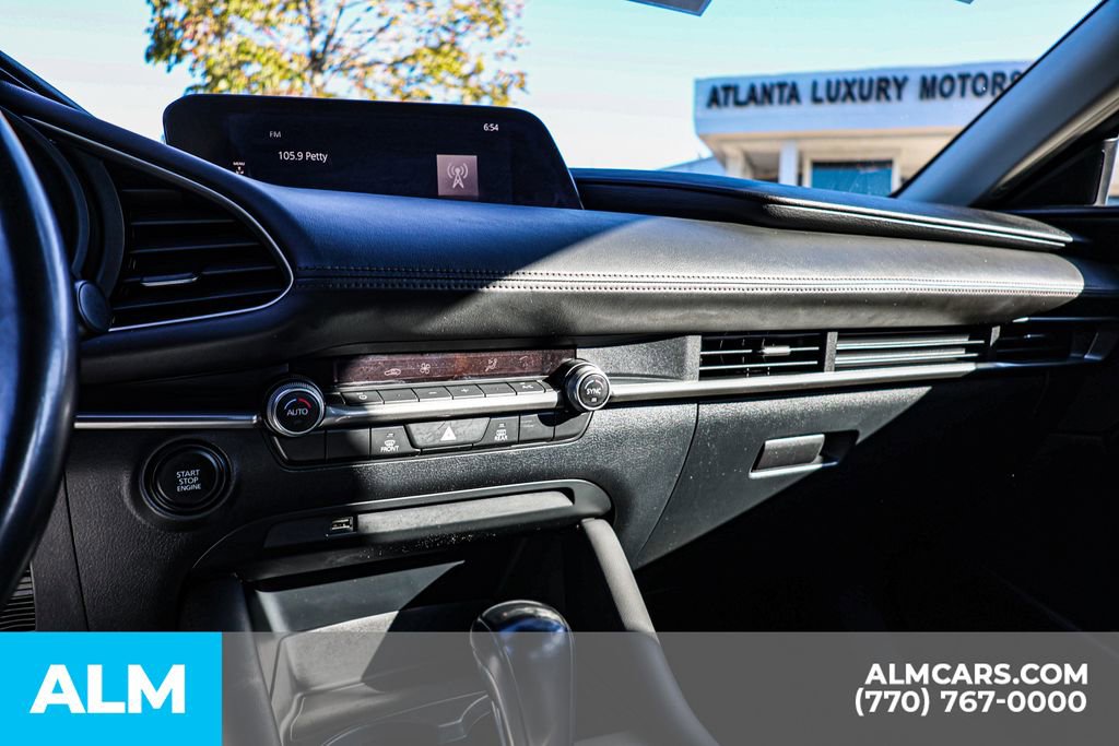 Used 2020 MAZDA MAZDA3 Sedan w/ Select Package image 39