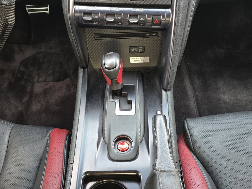Used 2015 Nissan GT-R Black Edition AWD/4WD image 27