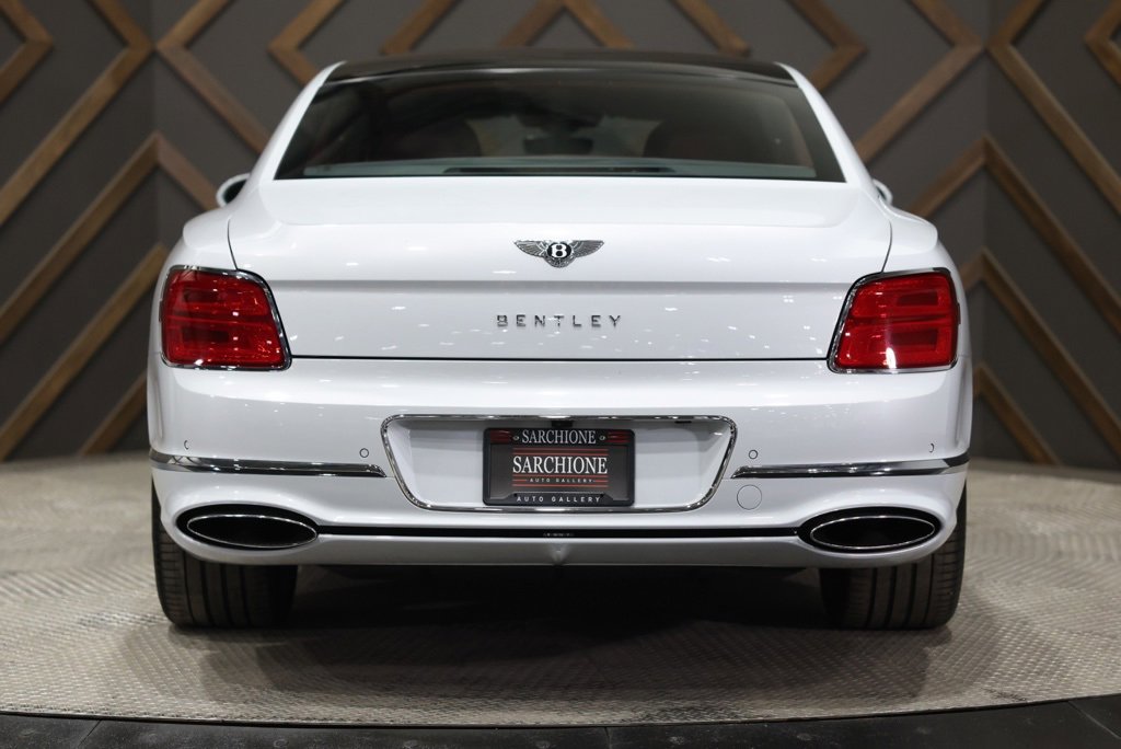 Used 2020 Bentley Flying Spur W12 image 12