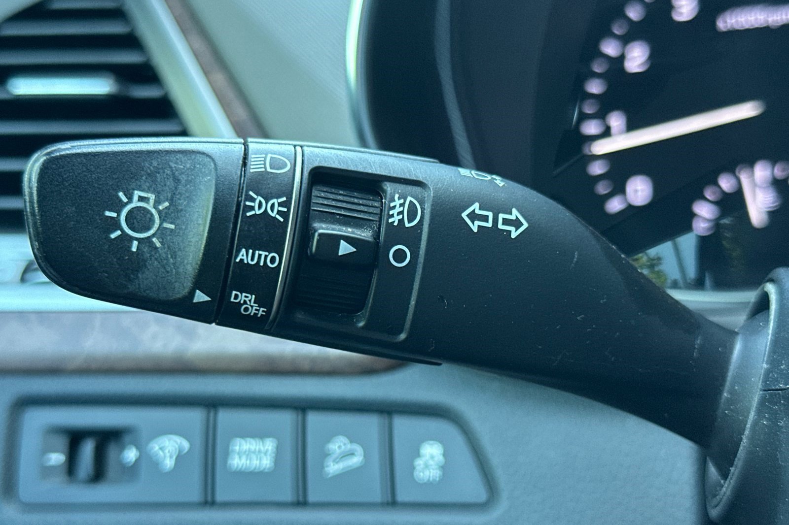 Used 2018 Hyundai Santa Fe SE w/ SE Premium Package 02 image 30