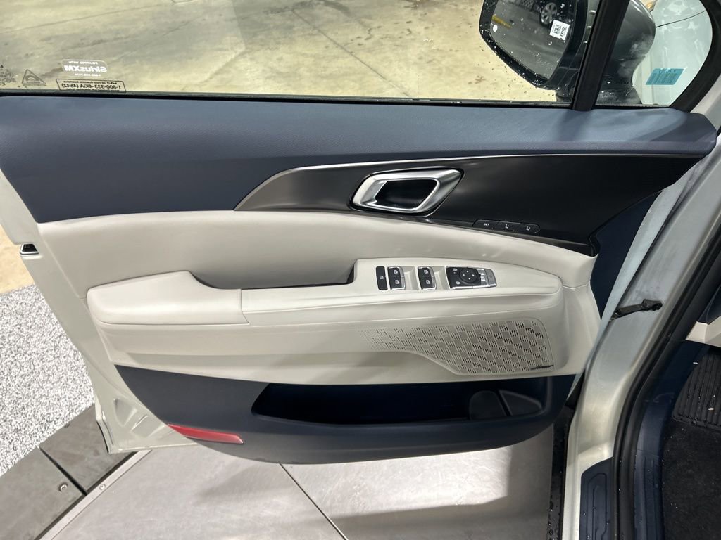 New 2026 Kia Carnival SX Prestige image 12